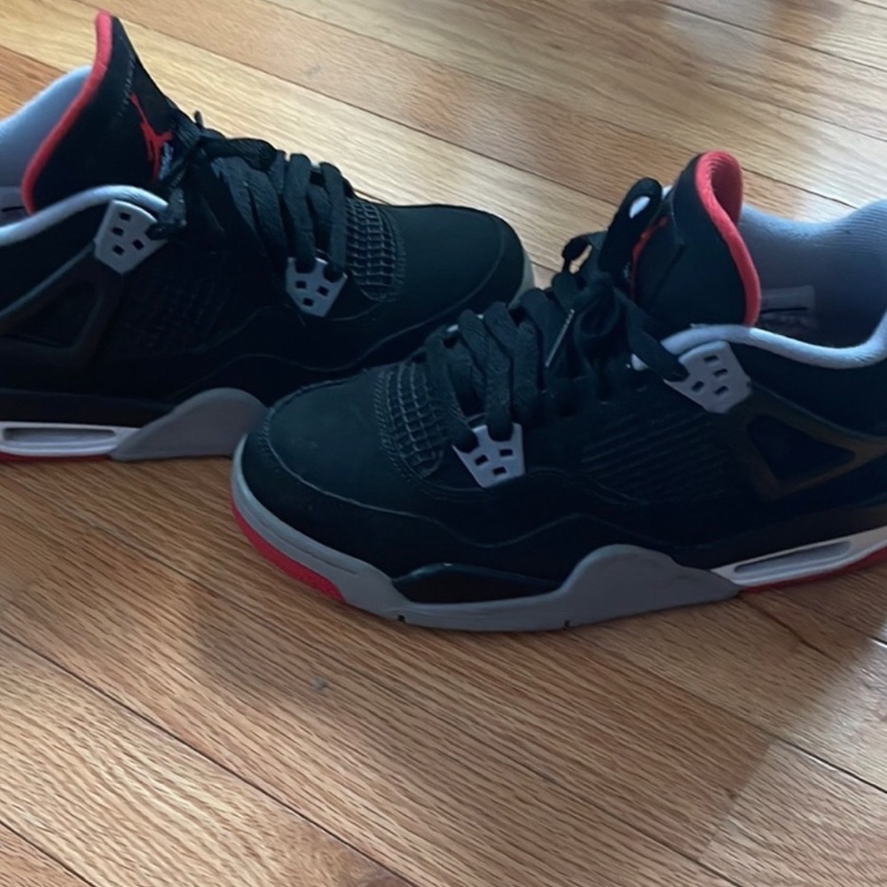 Air Jordans 4s